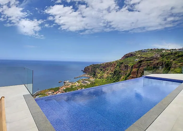 Heaven's Nest By Lovelystay Willa