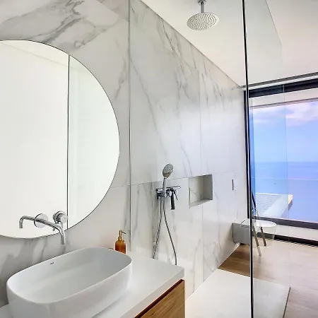 Heaven's Nest By Lovelystay *