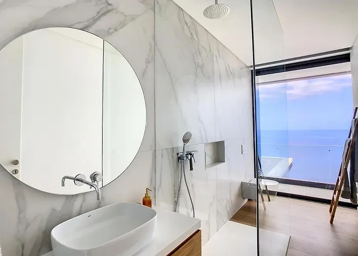 Heaven's Nest By Lovelystay *